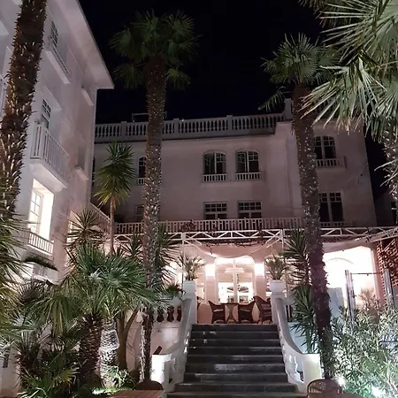 La Palmeraie Hotel 2*